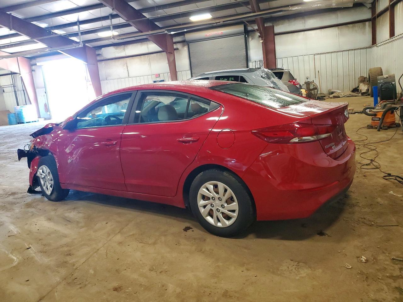 2018 Hyundai Elantra Se - Фото 2