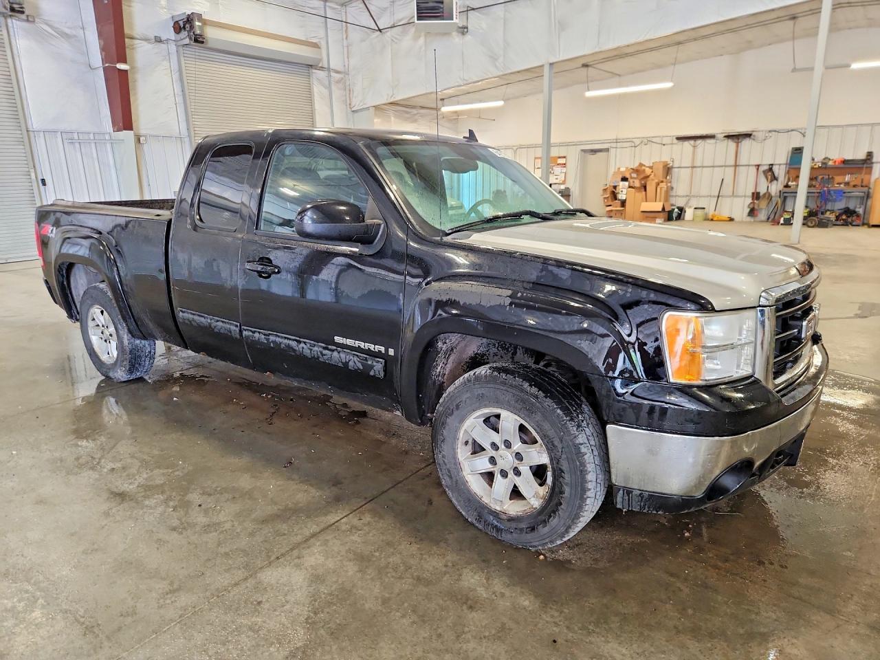 2008 GMC Sierra K1500 - Image 4