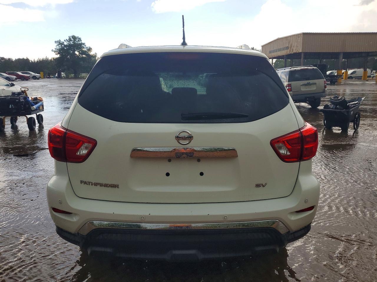 2017 Nissan Pathfinder Sv - Фото 6