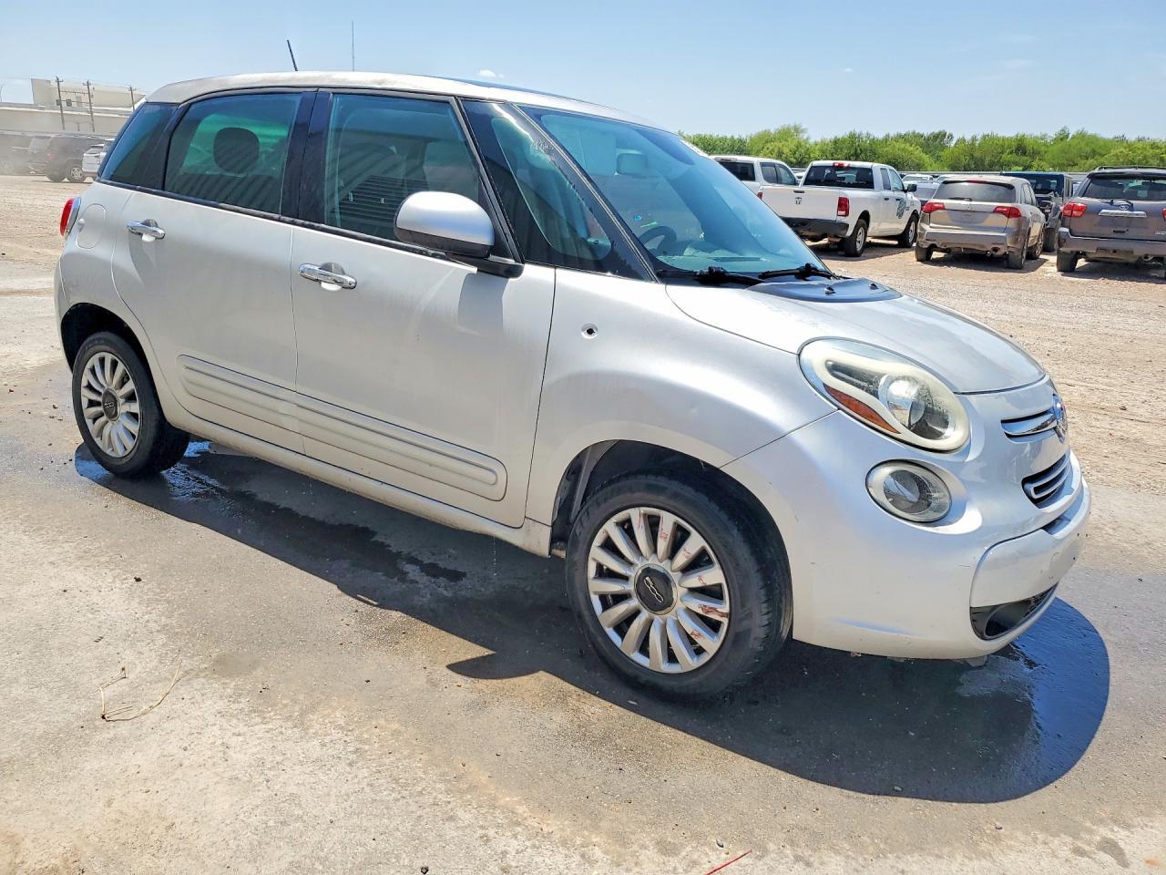 2015 Fiat 500L Easy - Image 4
