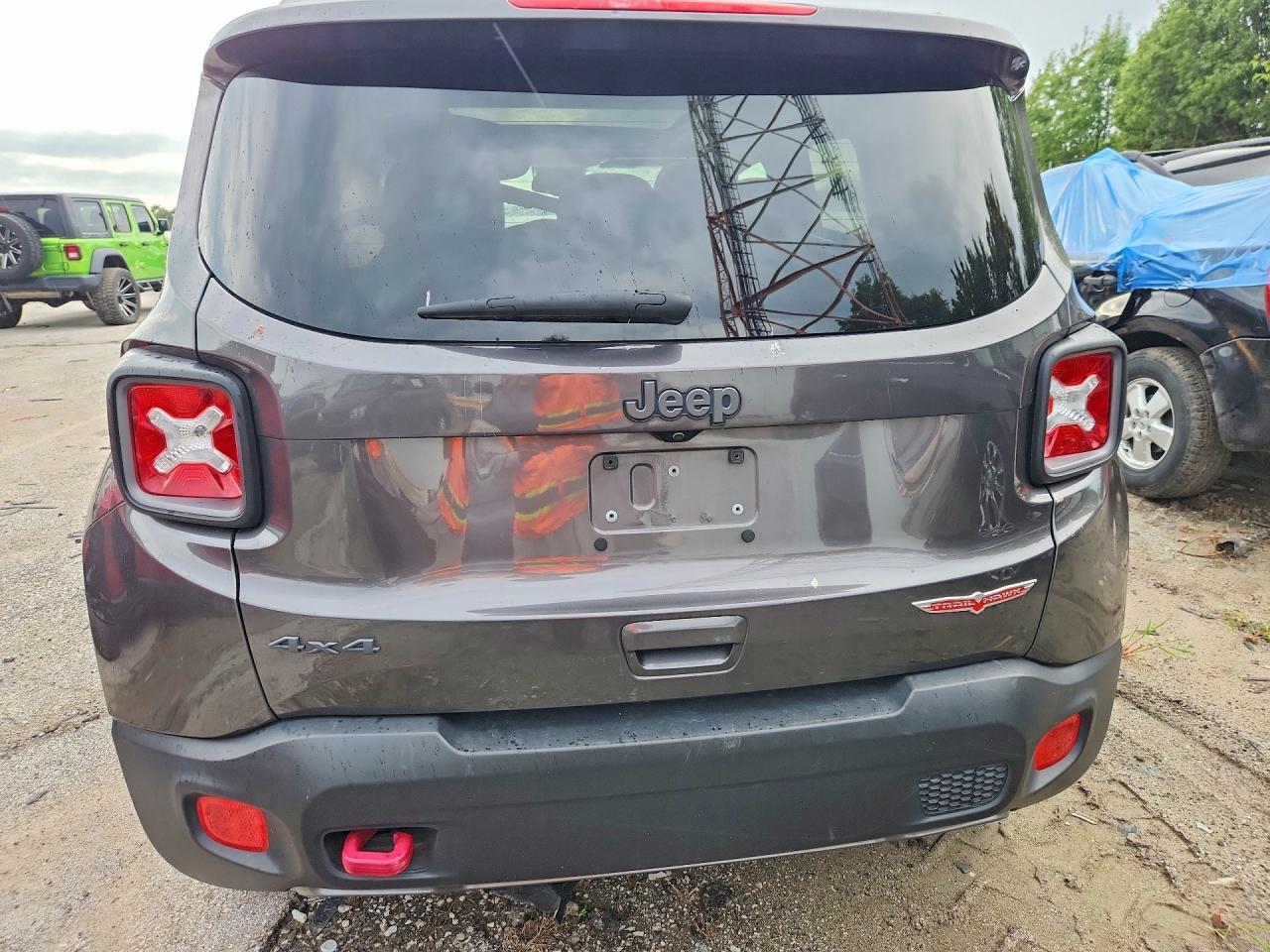 2018 Jeep Renegade Trailhawk - Фото 6