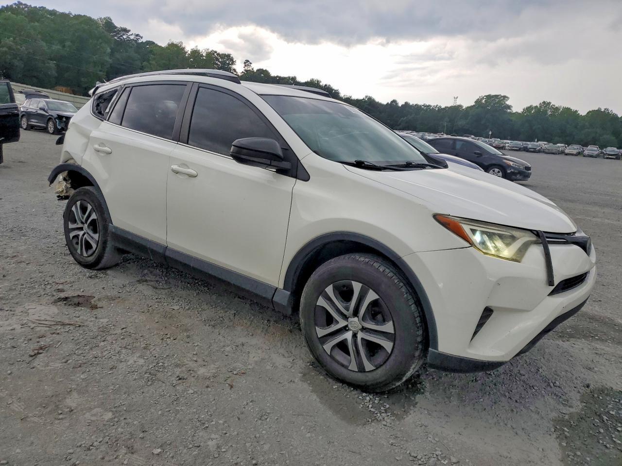2018 Toyota Rav4 Le - Фото 4