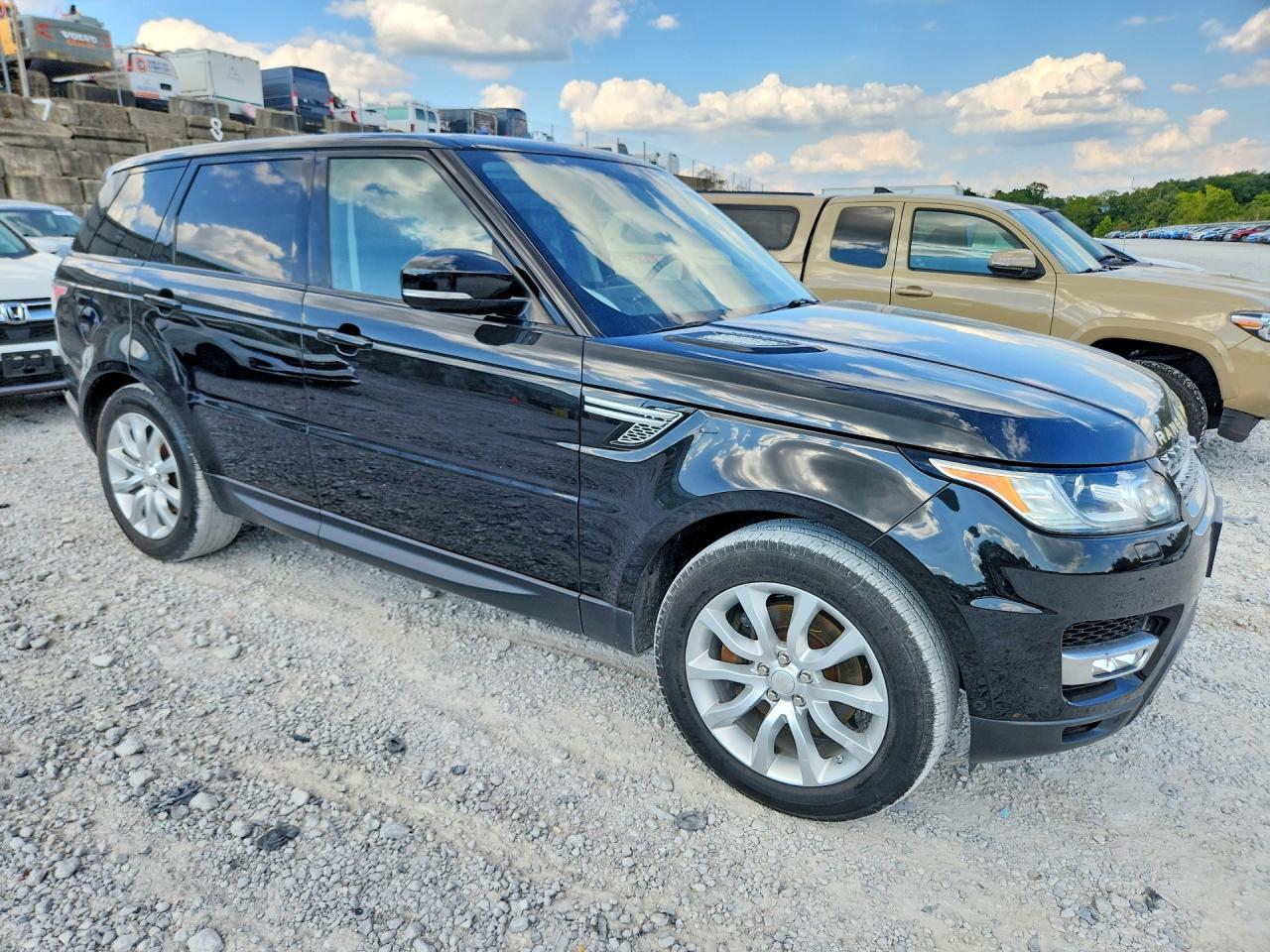 2014 Land Rover Range Rover Sport Hse - Image 4