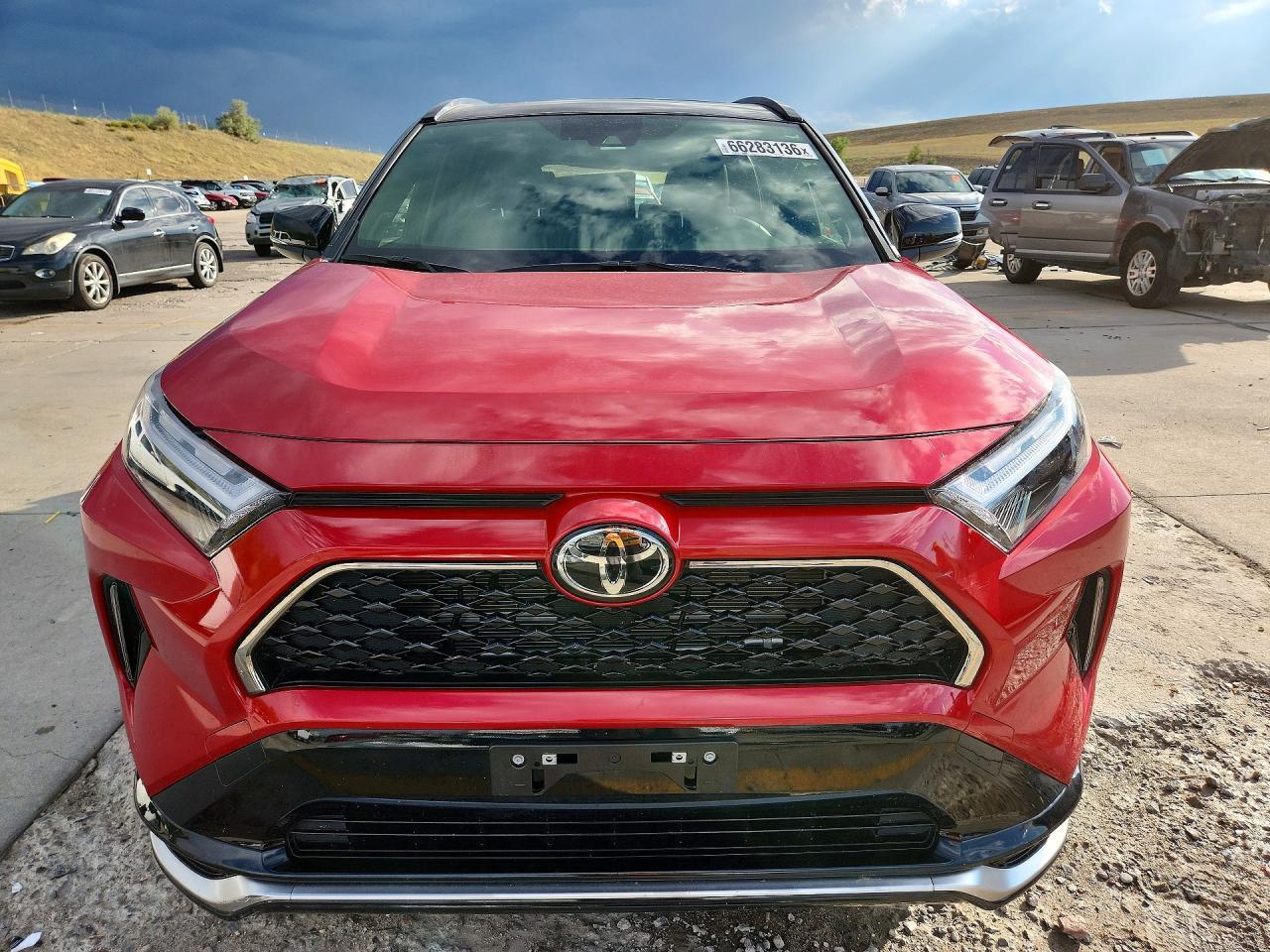 2025 Toyota Rav4 Xse - Image 5