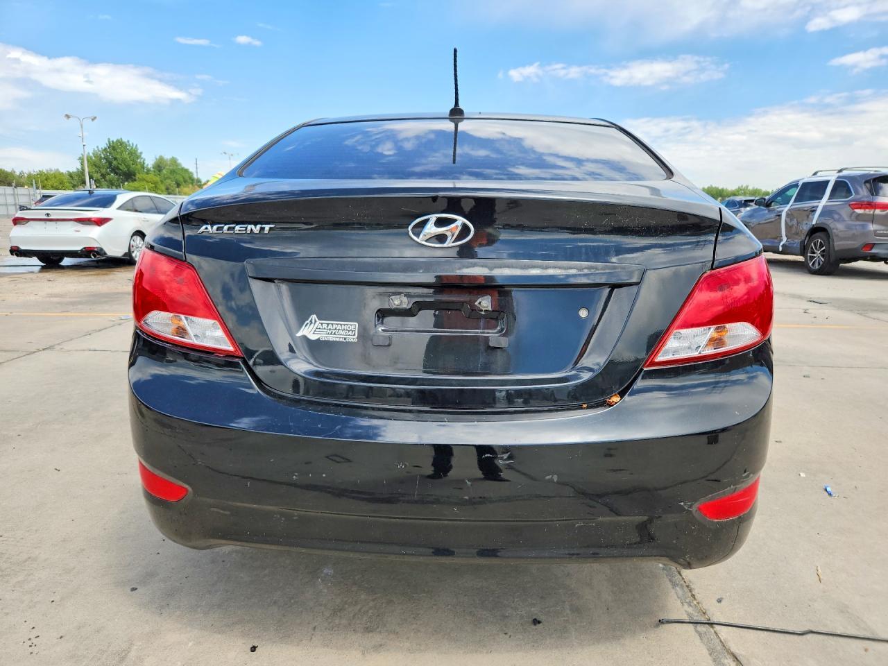 2016 Hyundai Accent - Фото 6