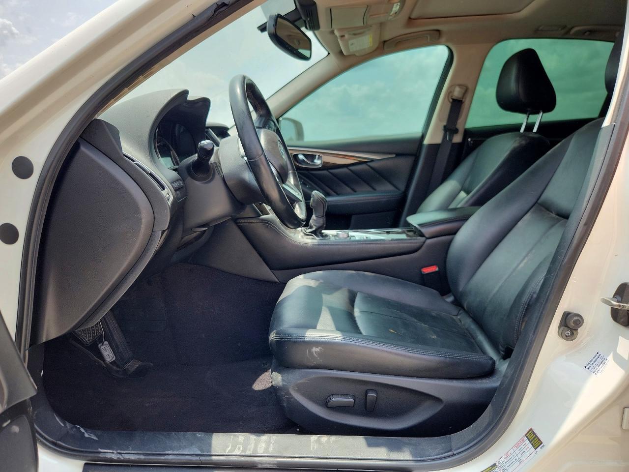 2018 Infiniti Q50 3.0T Luxe - Фото 7