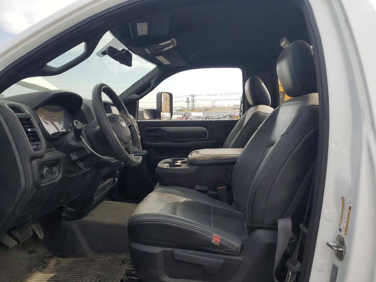 2021 Ram 2500 Tradesman - Фото 7