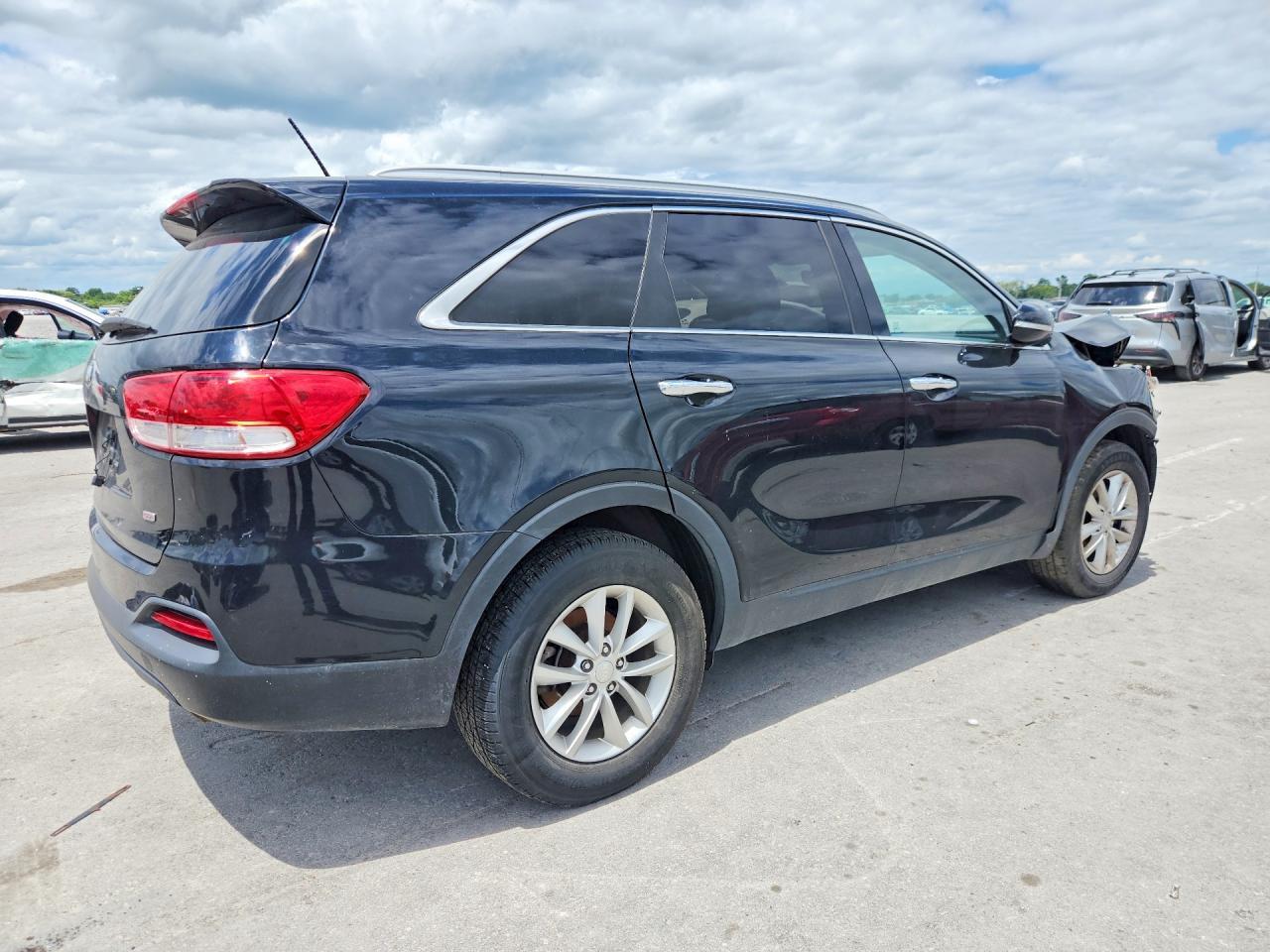 2016 Kia Sorento Lx - Фото 3