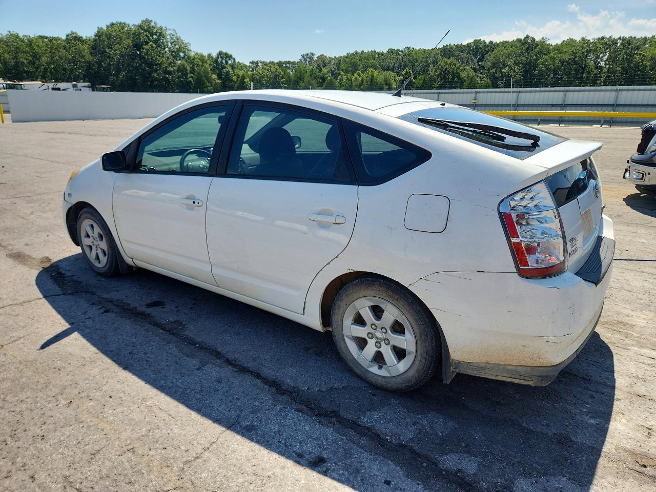 2007 Toyota Prius Base - Image 2