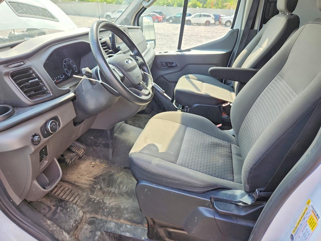 2022 Ford Transit T-350 - Фото 7