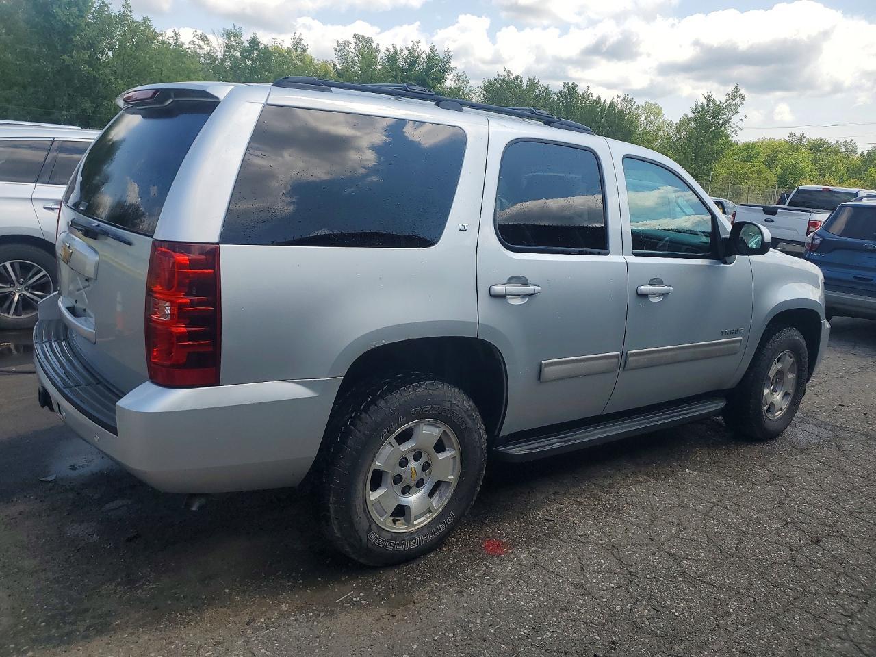 2013 Chevrolet Tahoe K1500 Lt - Фото 3