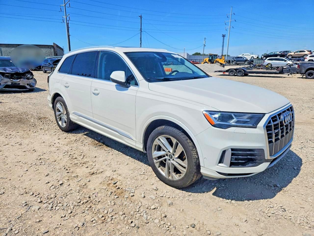 2021 Audi Q7 Premium Plus - Фото 4
