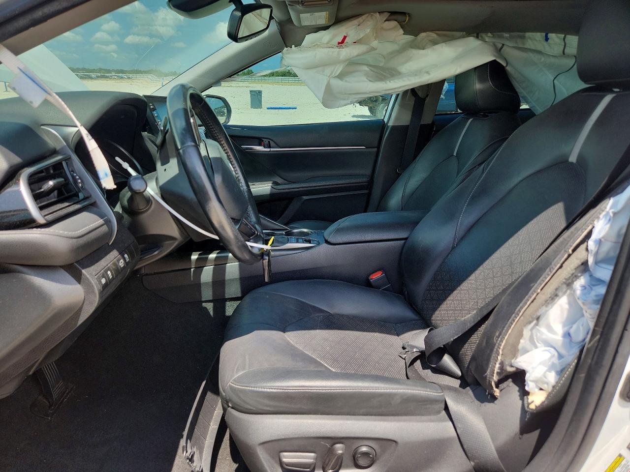 2021 Toyota Camry Xse - Image 7