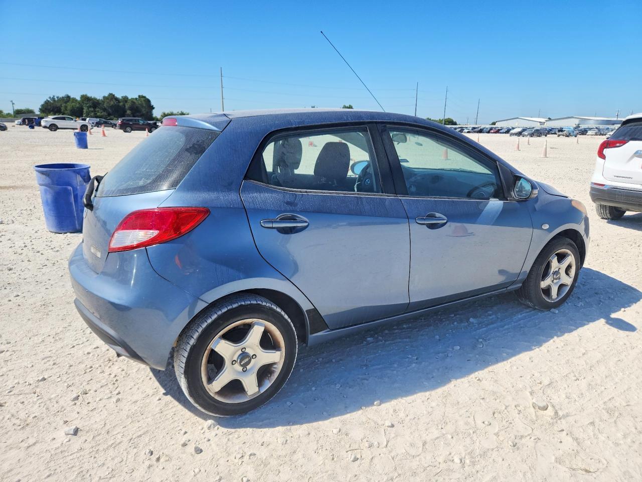 2014 Mazda Mazda2 Sport - Фото 3