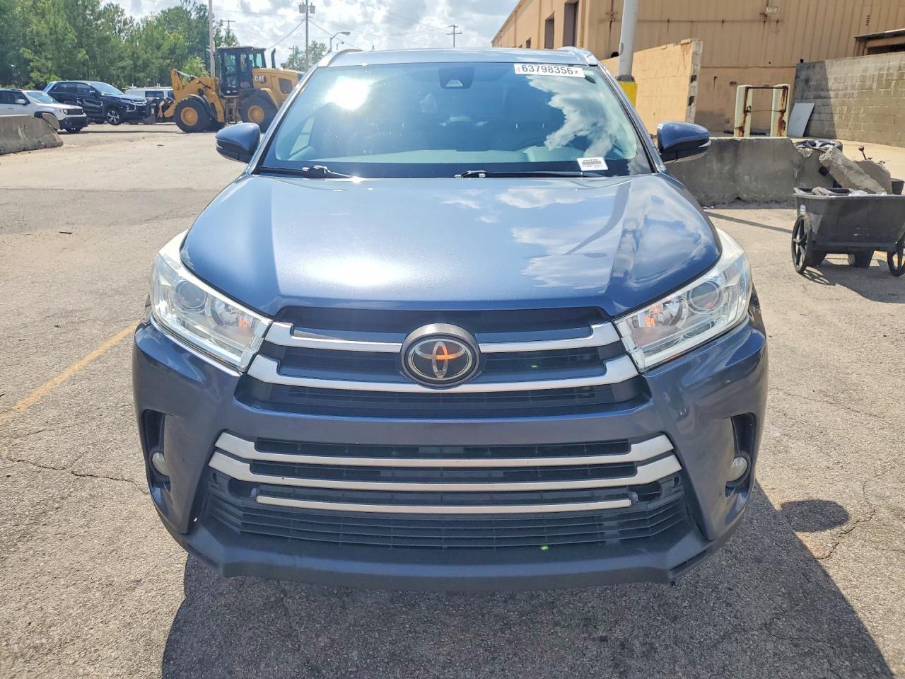 2019 Toyota Highlander Xle - Фото 5