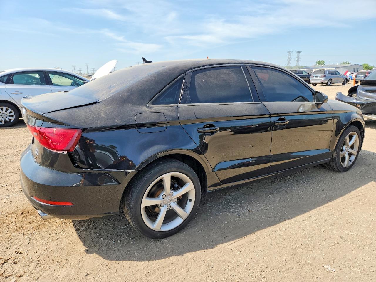 2015 Audi A3 Premium - Фото 3