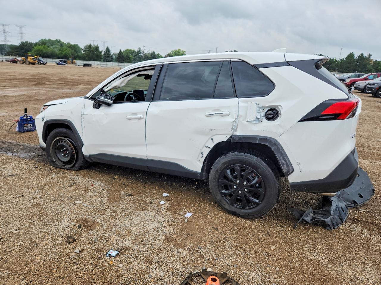 2025 Toyota Rav4 Le - Image 2