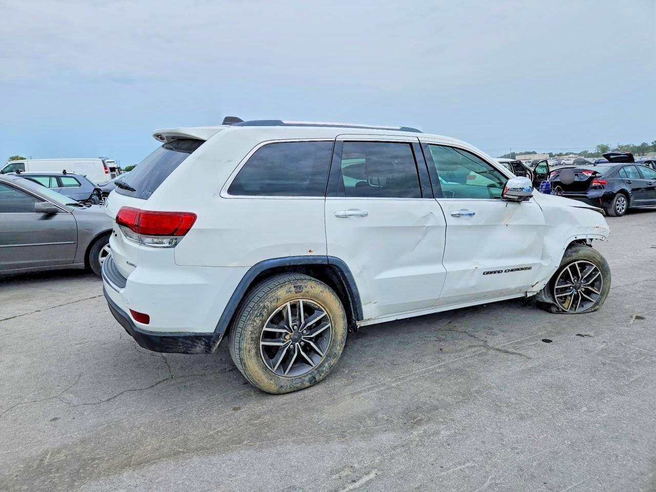 2020 Jeep Grand Cherokee Limited - Image 3