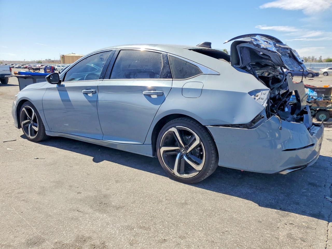 2021 Honda Accord Sport - Фото 2