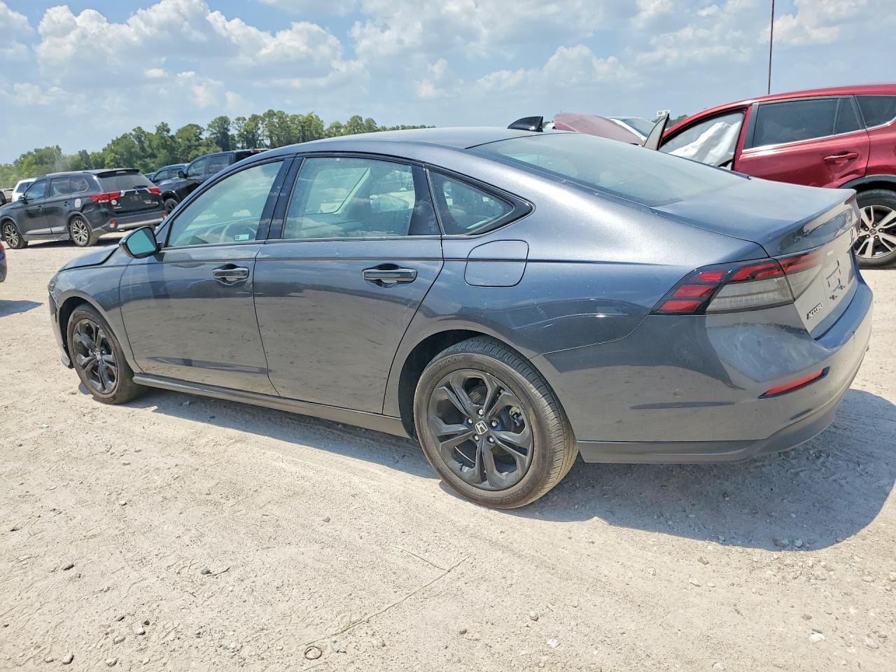 2025 Honda Accord Se - Фото 2