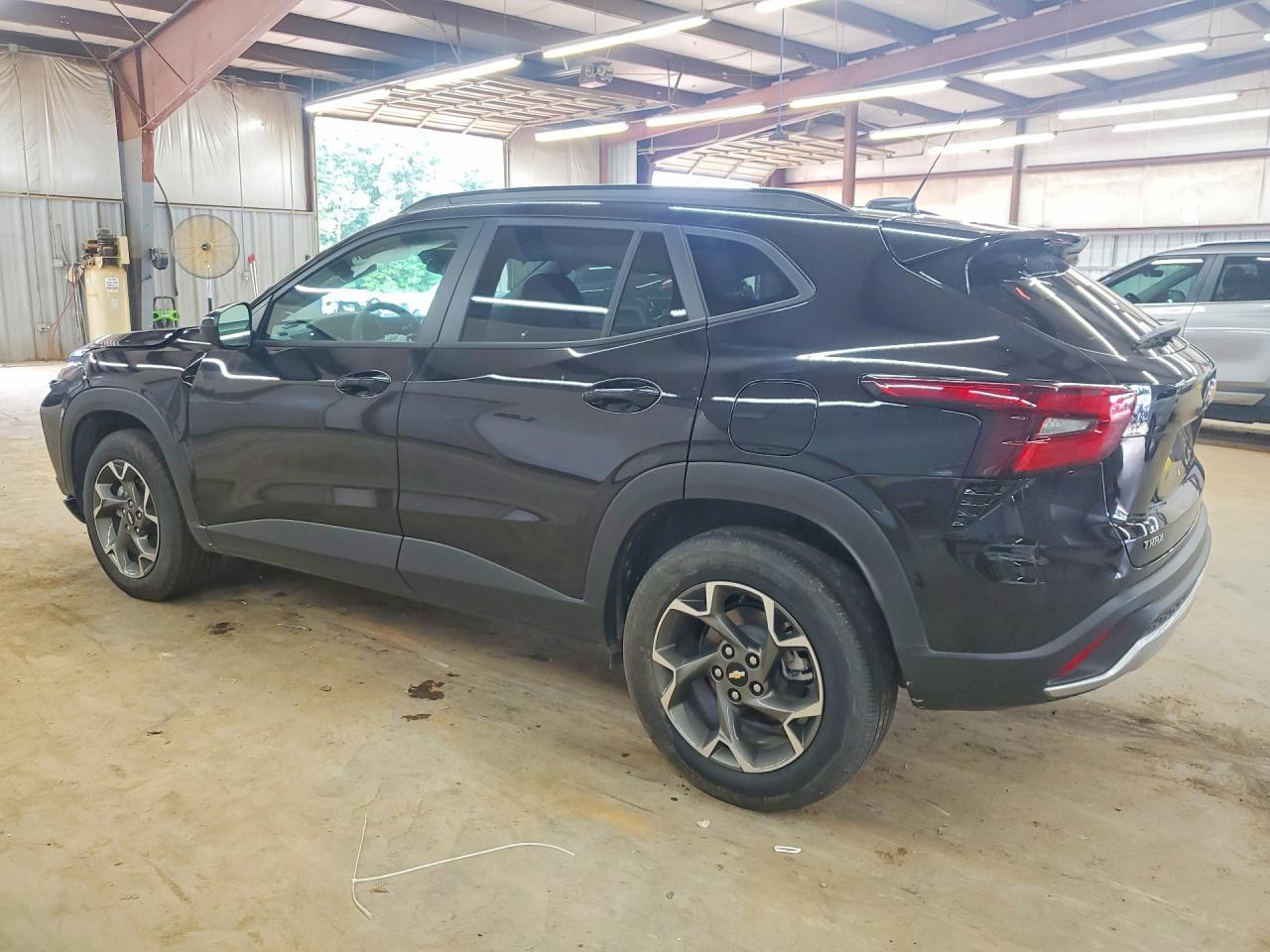 2026 Chevrolet Trax 1Lt - Фото 2