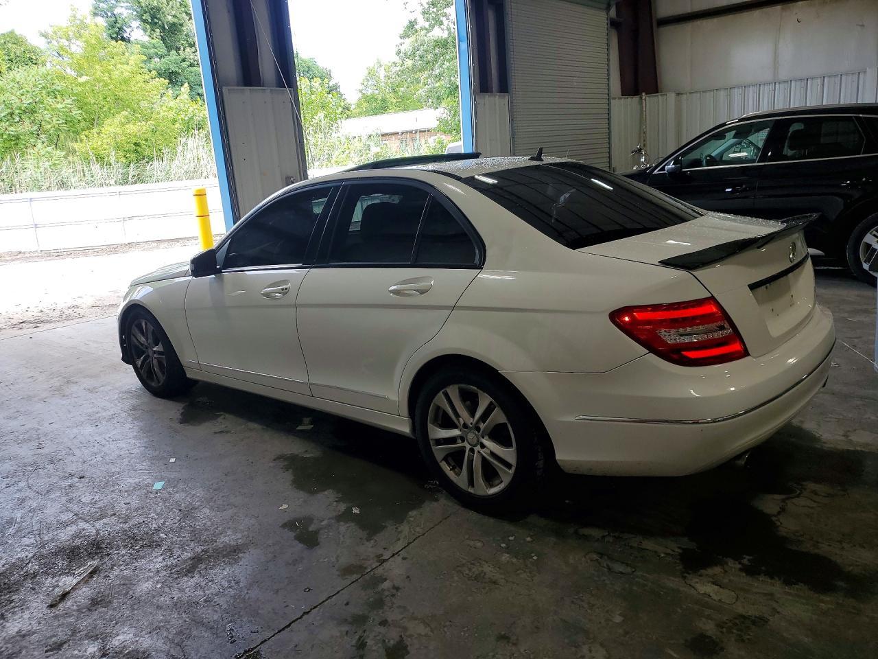 2013 Mercedes-Benz C 300 4Matic - Image 2