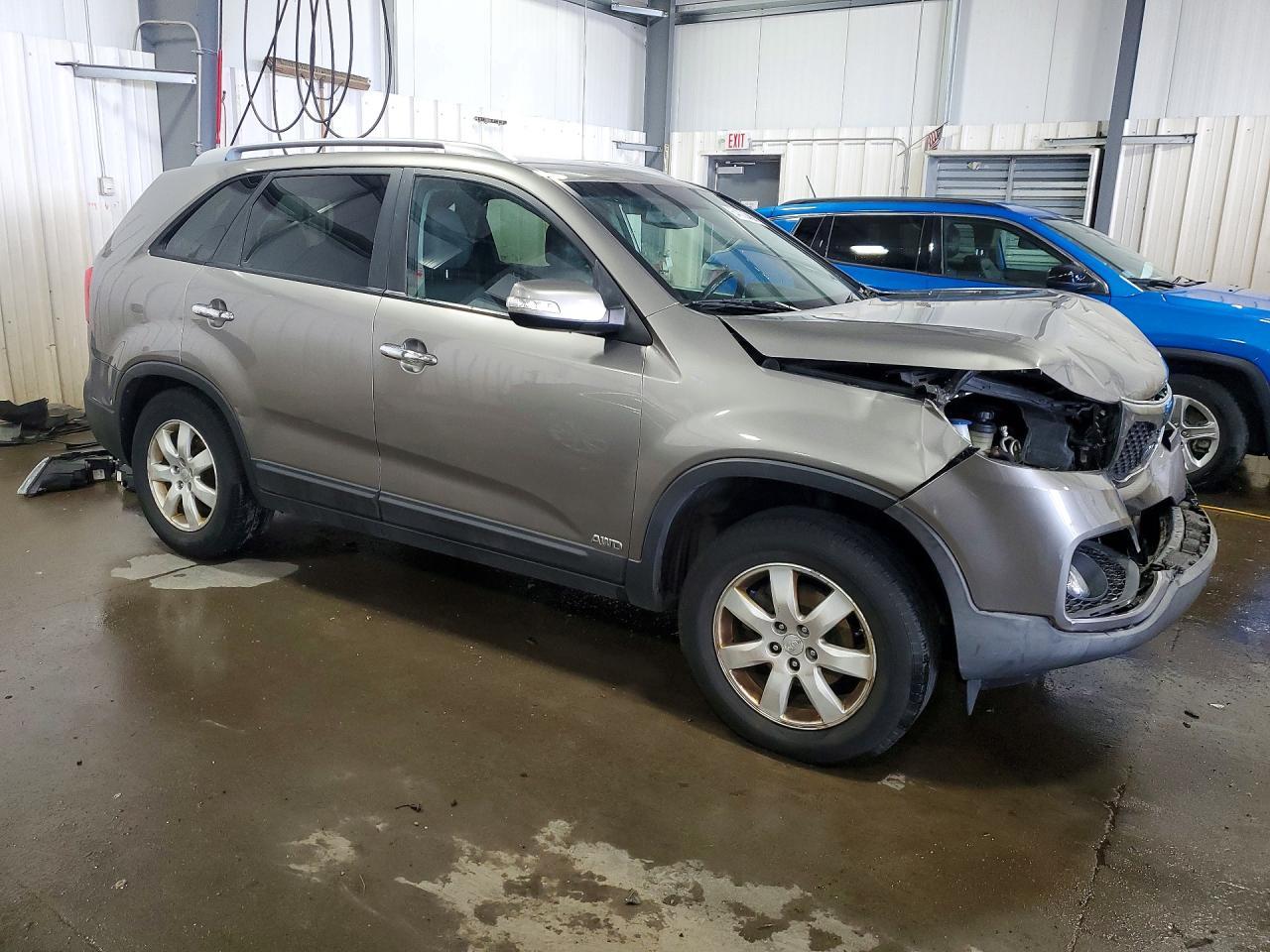 2012 Kia Sorento Lx - Фото 4