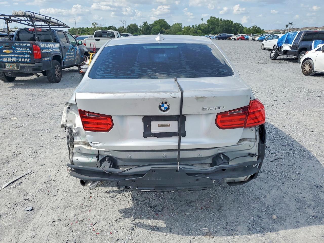 2013 BMW 328 I - Фото 6