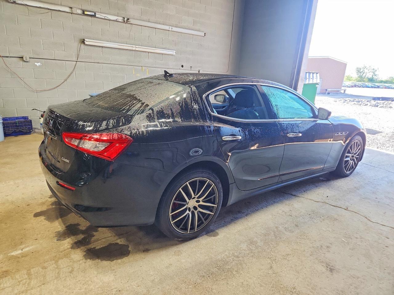2020 Maserati Ghibli S - Фото 3