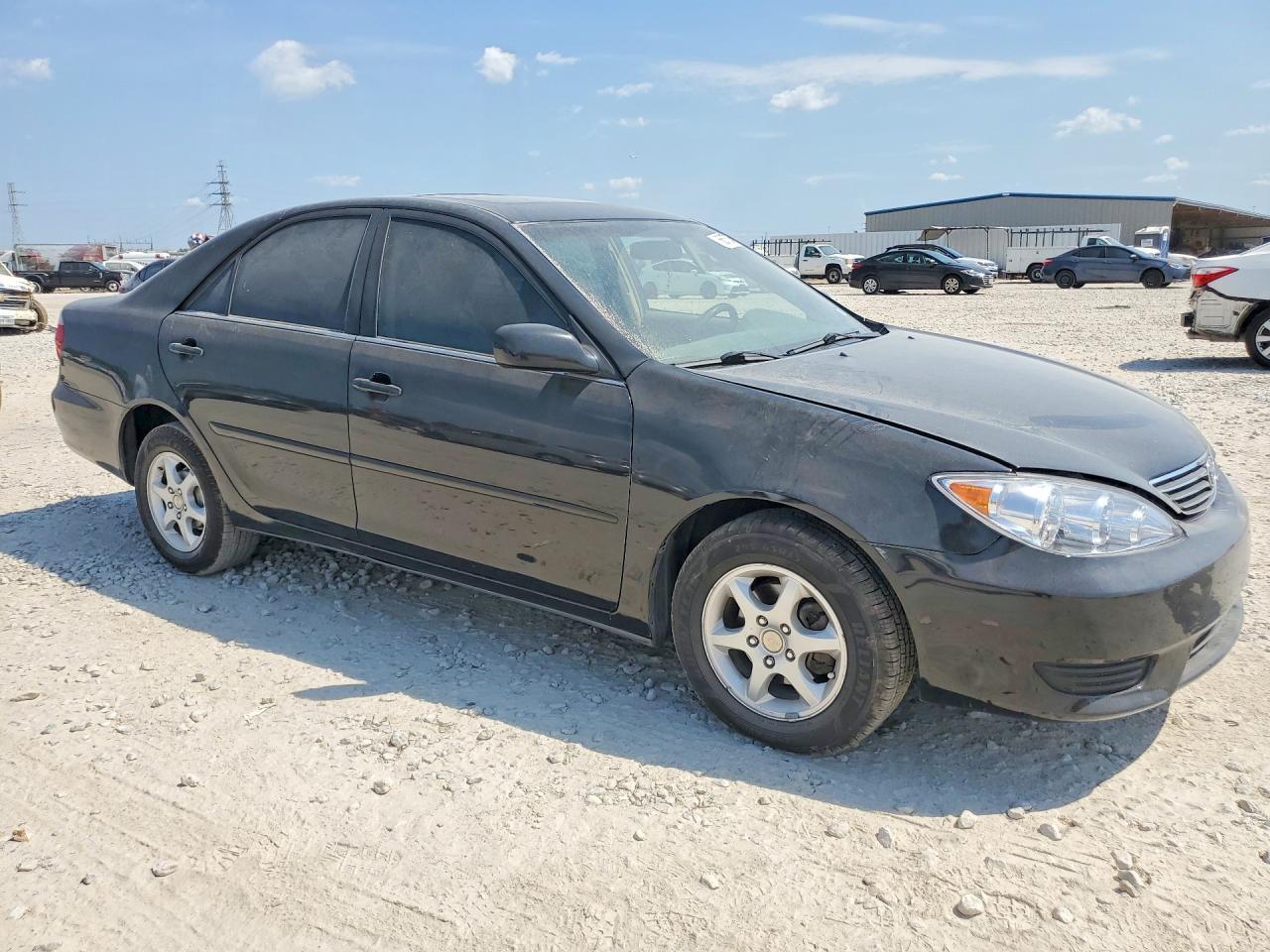 2005 Toyota Camry Le - Фото 4
