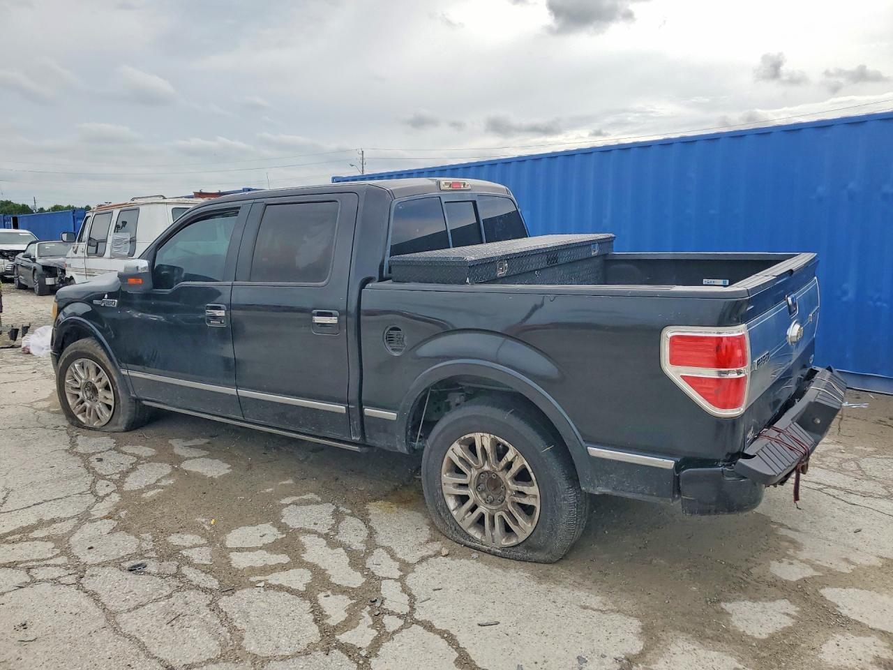 2010 Ford F150 Supercrew - Фото 2