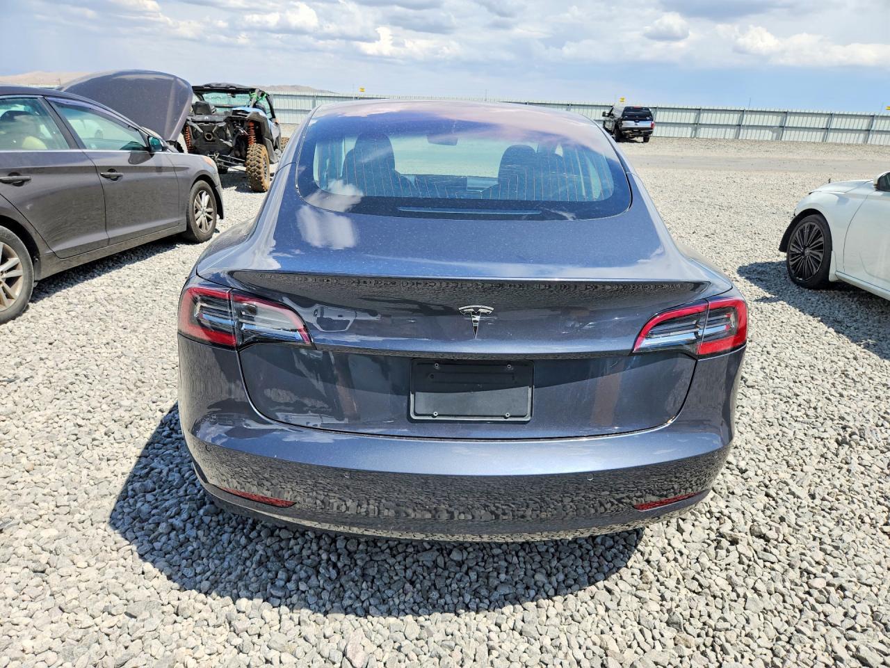 2018 Tesla Model 3 - Image 6