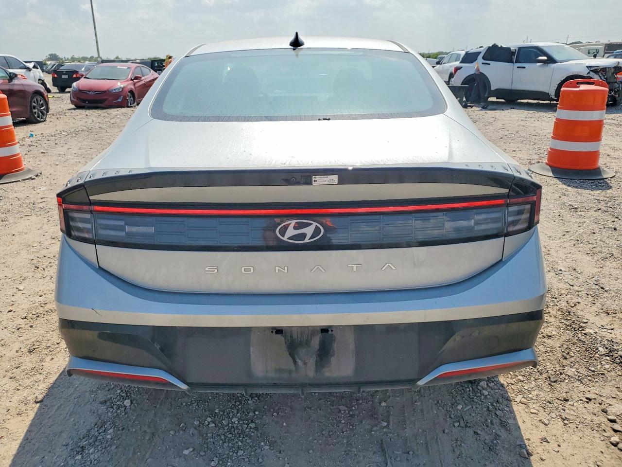 2024 Hyundai Sonata Sel - Image 6