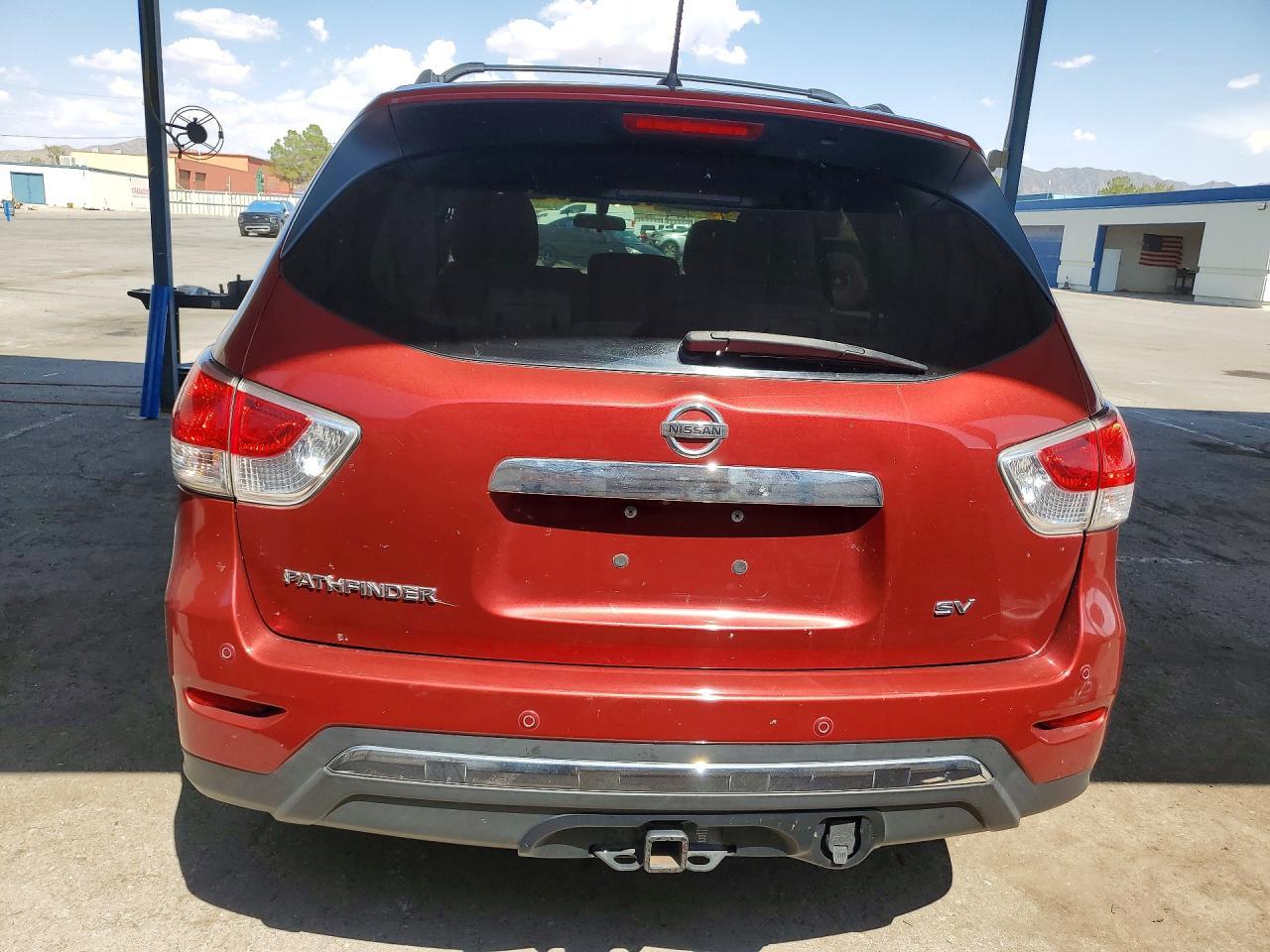 2013 Nissan Pathfinder S - Фото 6