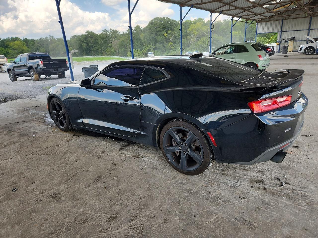 2017 Chevrolet Camaro Ss - Фото 2