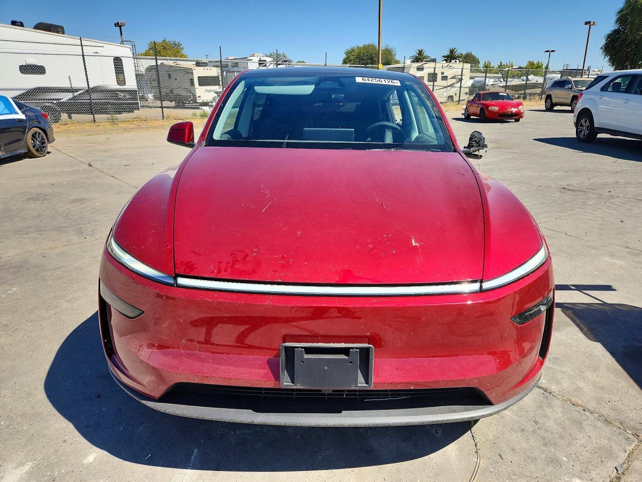 2026 Tesla Model Y - Фото 5