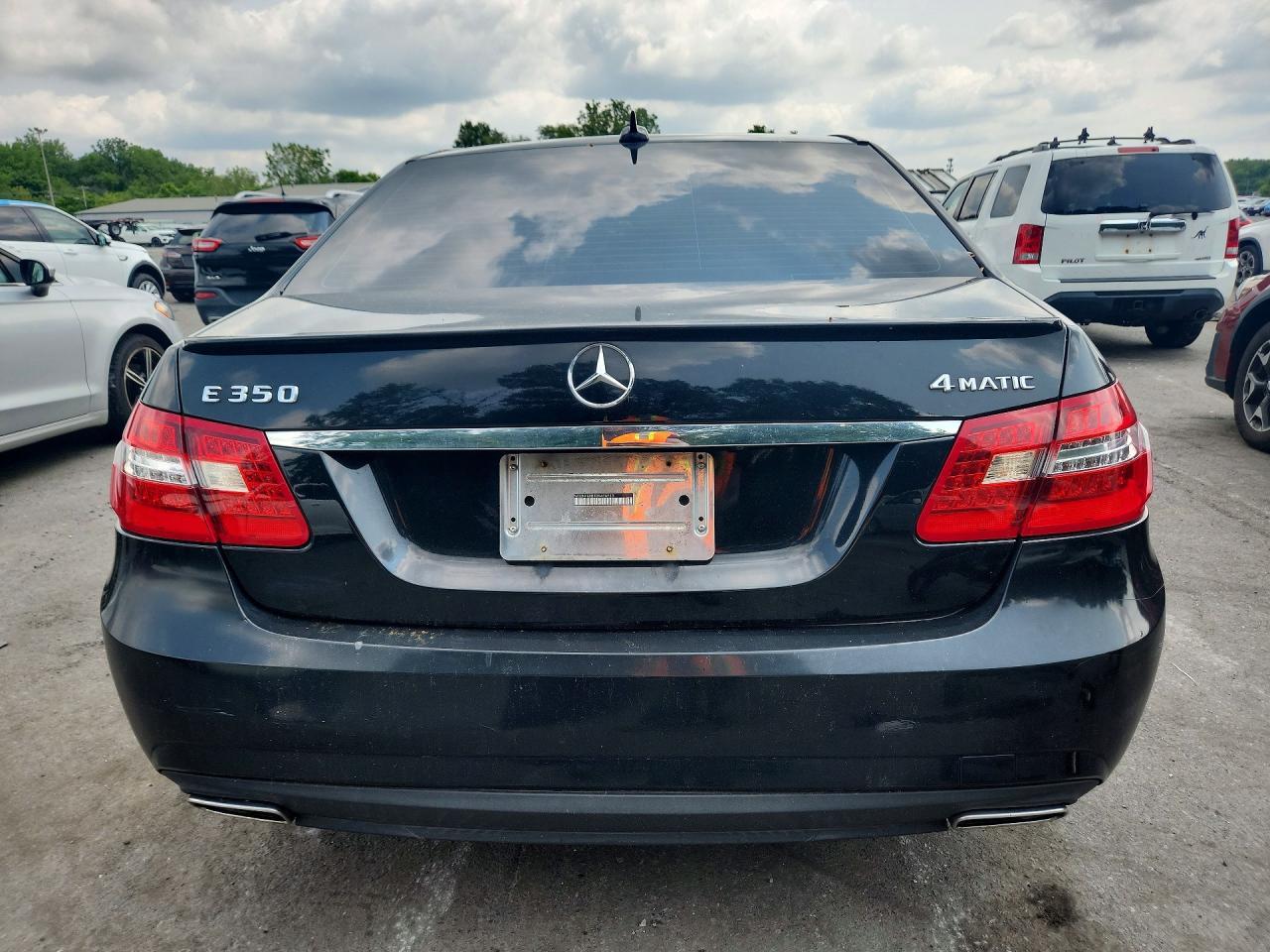 2011 Mercedes-Benz E 350 4Matic - Фото 6