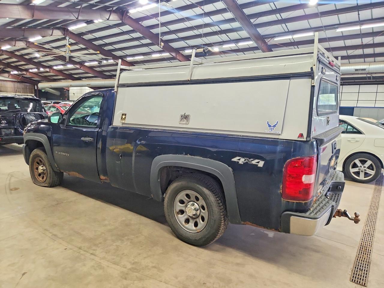 2012 Chevrolet Silverado K1500 - Фото 2