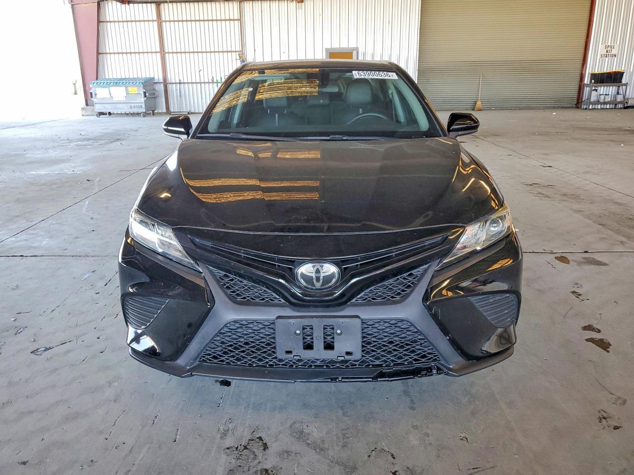 2020 Toyota Camry Se - Image 5