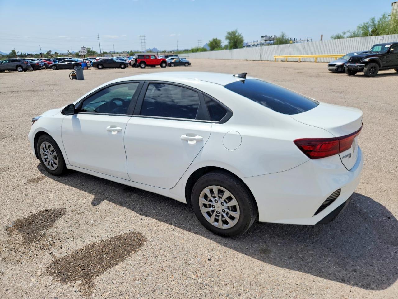 2024 Kia Forte Lx - Image 2
