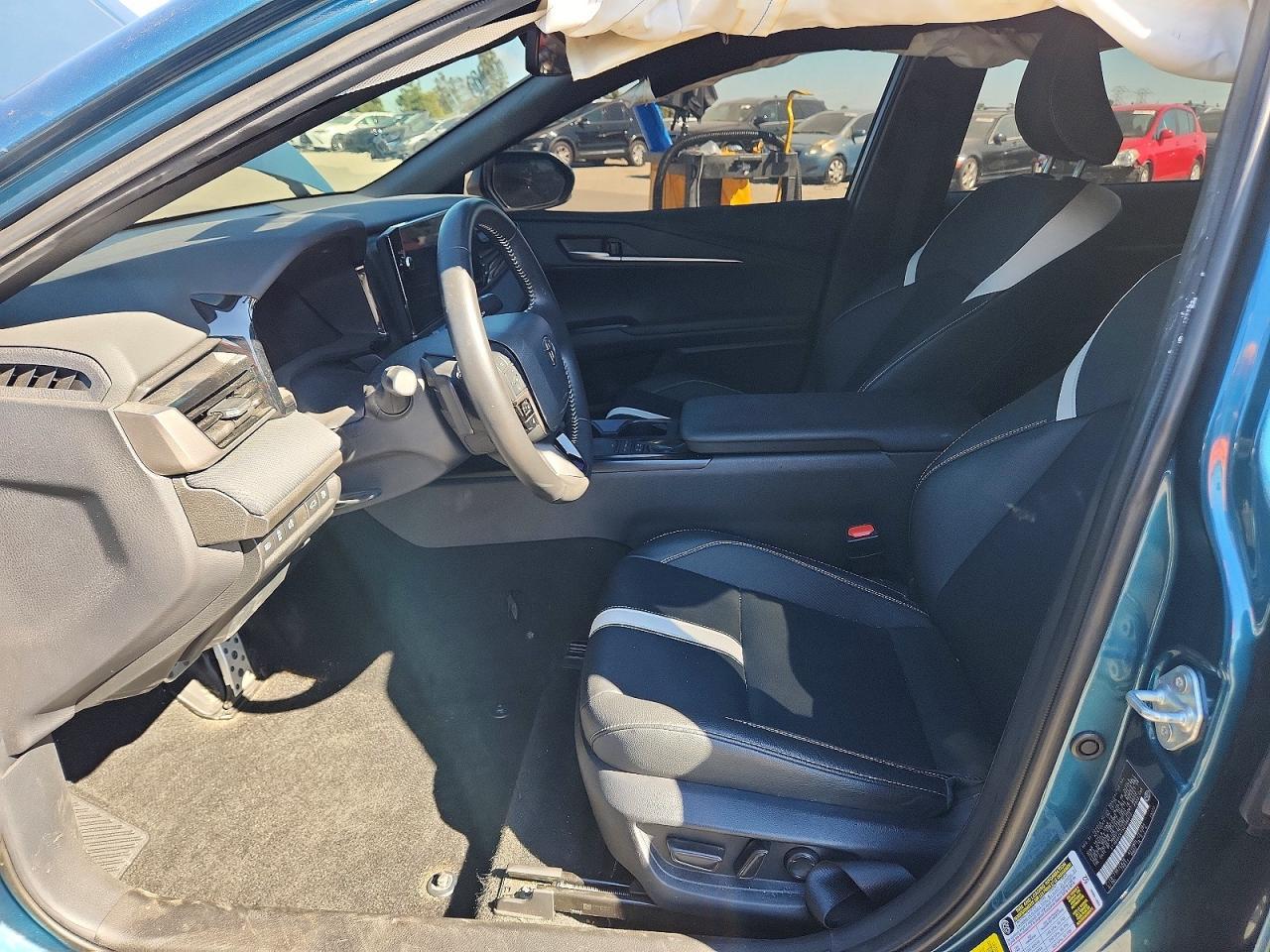 2025 Toyota Camry Se - Фото 7