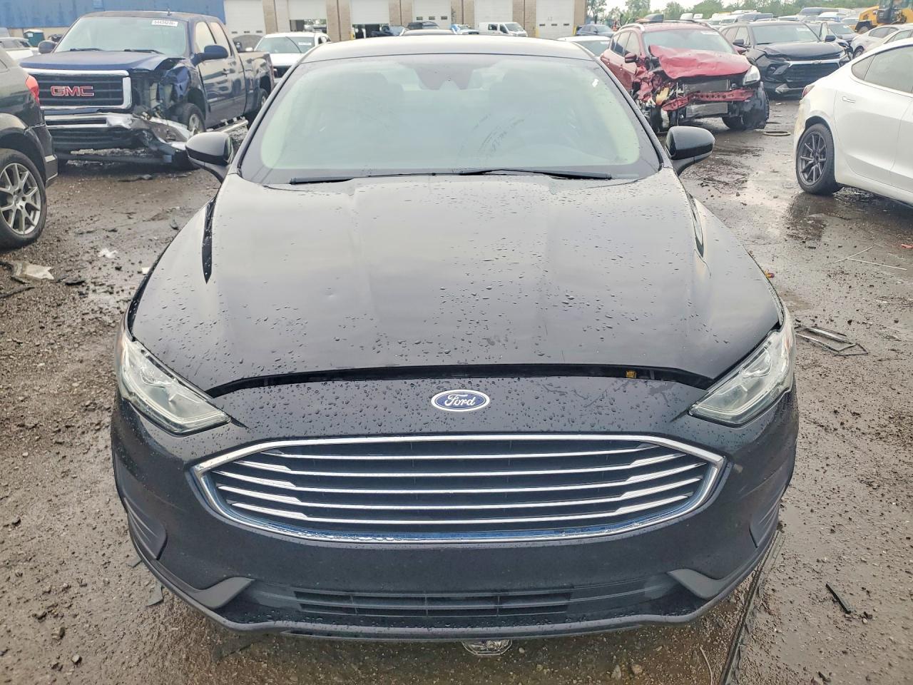 2020 Ford Fusion Se - Фото 5