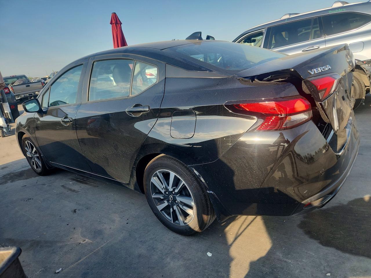2025 Nissan Versa Sv - Фото 2