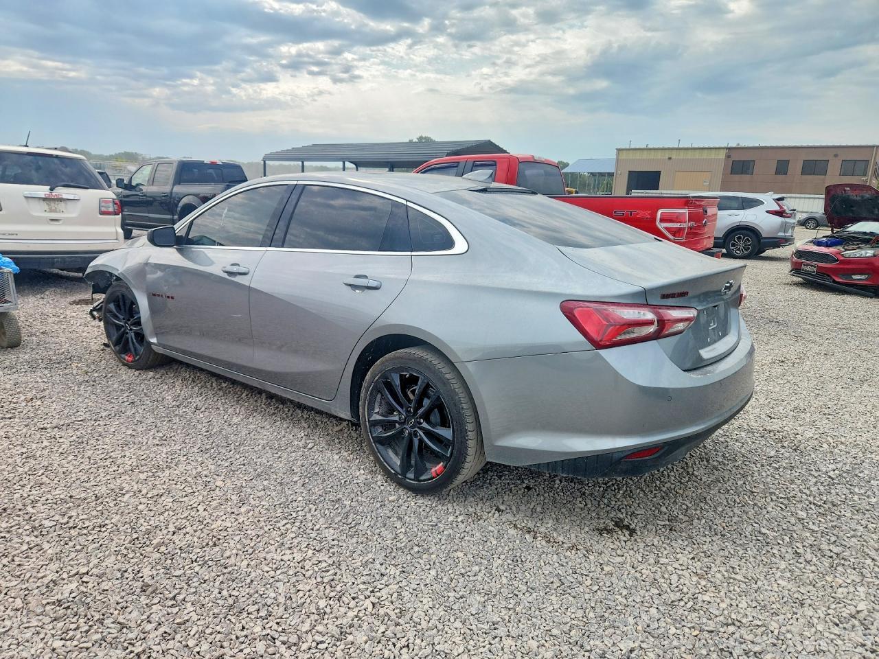 2025 Chevrolet Malibu Lt - Image 2