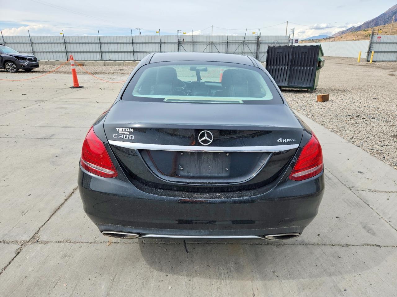 2015 Mercedes-Benz C 300 4Matic - Image 6