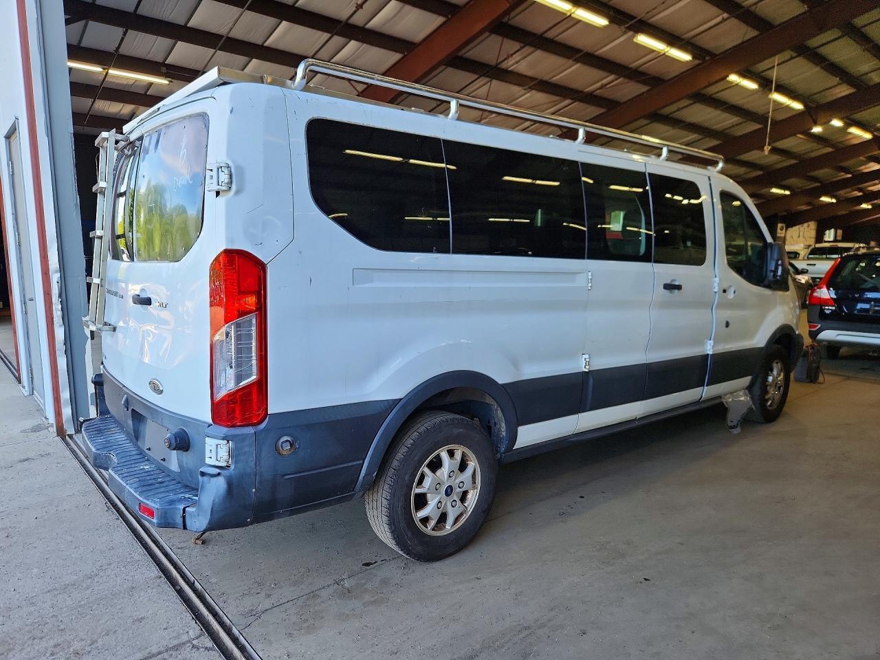 2015 Ford Transit T-350 - Фото 3