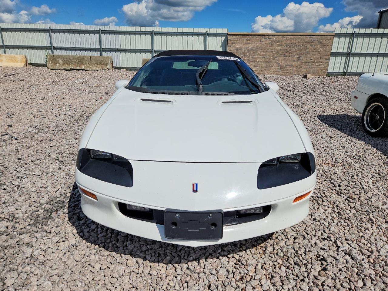 1997 Chevrolet Camaro Z28 - Фото 5
