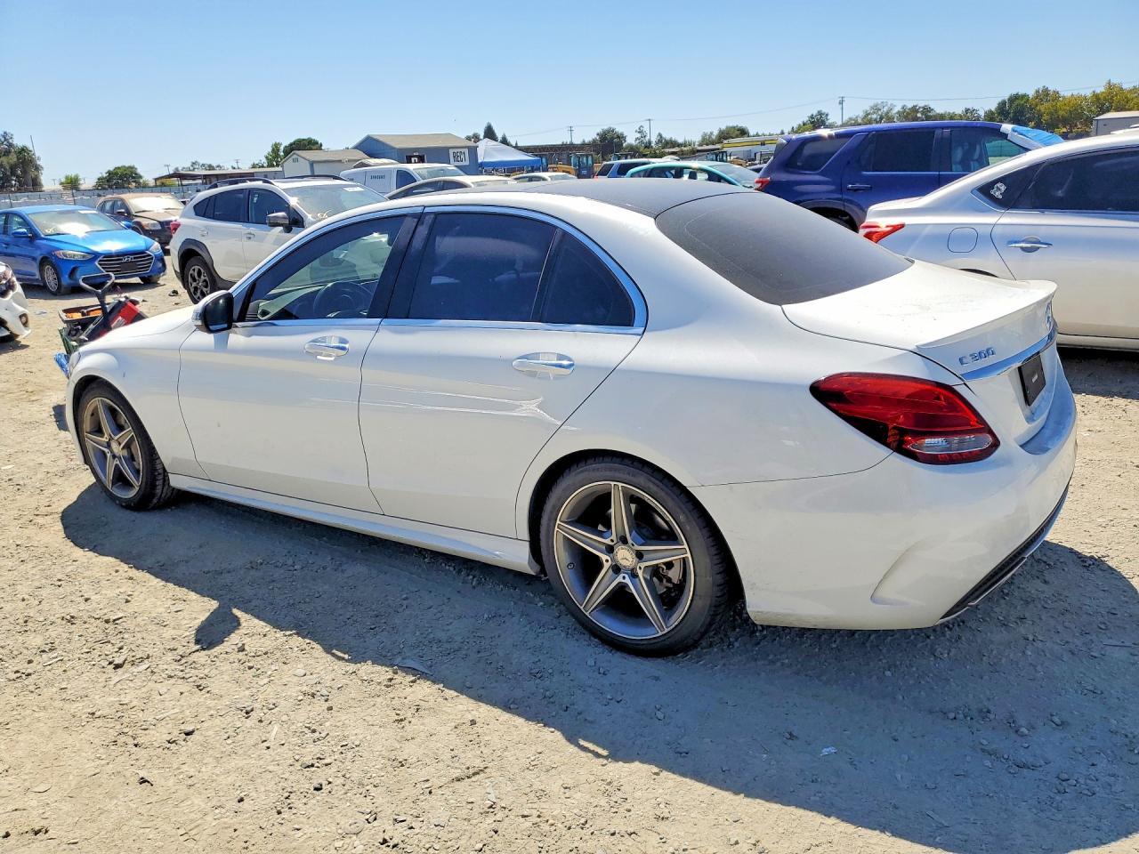 2016 Mercedes-Benz C 300 - Image 2