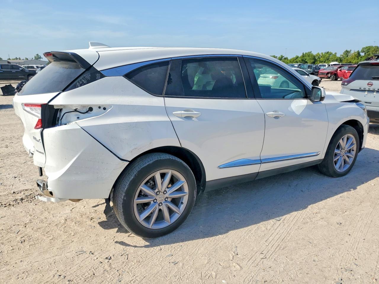 2023 Acura Rdx - Image 3