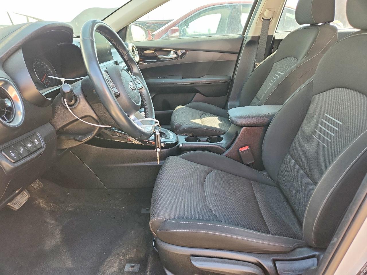 2019 Kia Forte Ex - Image 7
